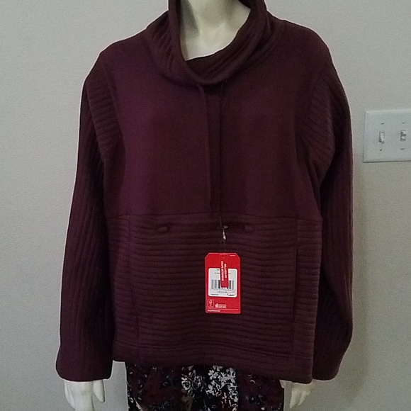 The north face  sweatshirt - Picture 2 of 8